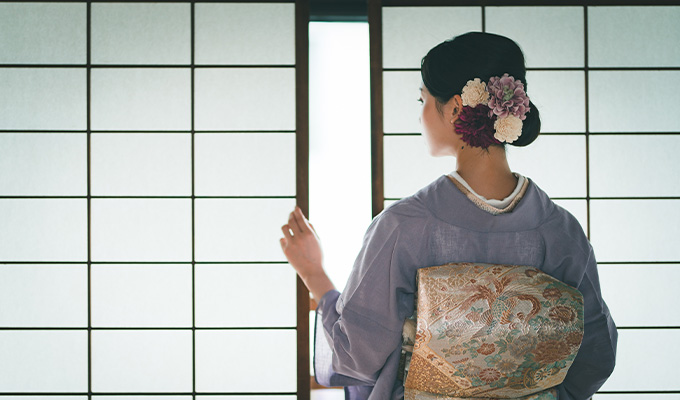 昭和レトロ・ヴィンテージ・日本舞踊・和装 ・珊瑚帯留め・帯締め 