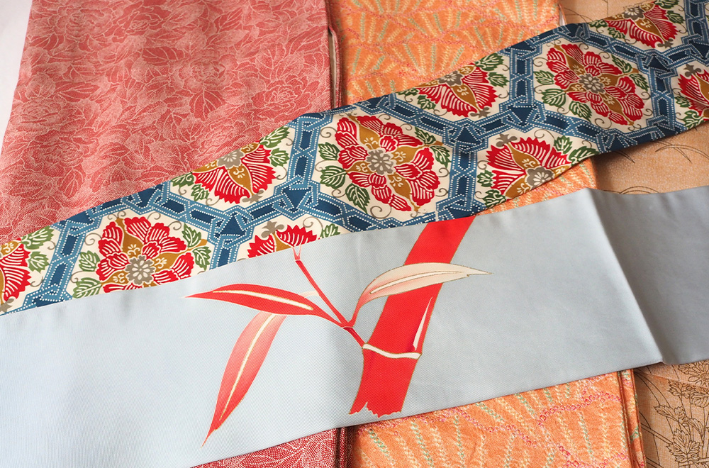 山椒小紋　毛100％ 生地　ハギレ 着物の素材には何がある？生地の種類と見分け方・選び方を紹介